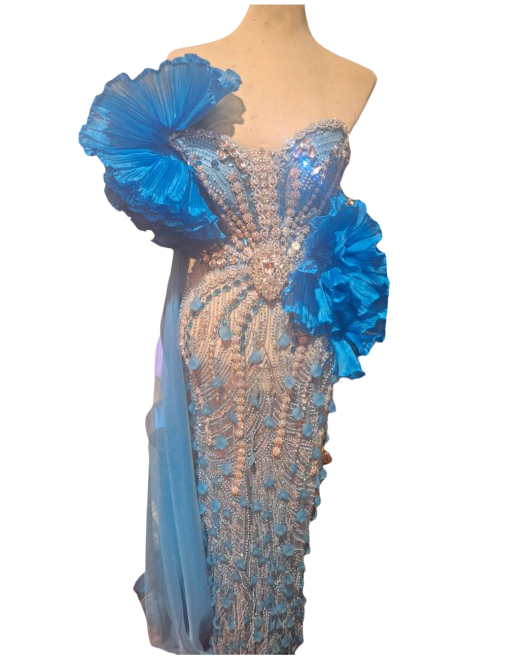 Jun Baluyut Gown Design